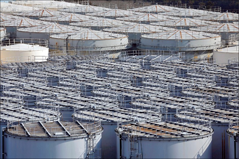 日本福島核災核污廢水儲存爆滿難去化，擬在夏季稀釋成含氚廢水排放入海(路透)